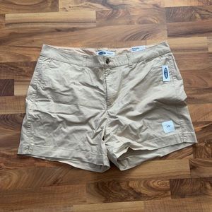 Old Navy Women’s Khaki Shorts | New With Tags